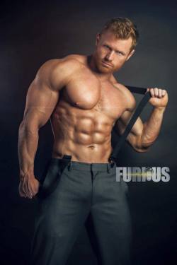 cdnlifter27:  Caylan Hughes Photos: FuriousFotog 