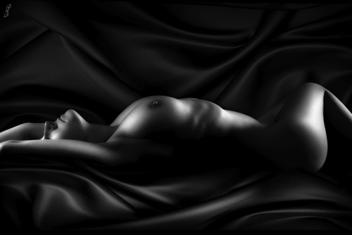 Nu by Florent Vaille