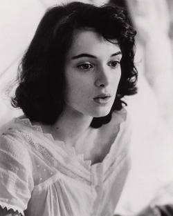 theaterforthepoor: Winona Ryder as Myra Gale Brown in “Great