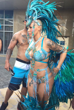 my-phatty-like-a-mattress:Amber Rose at the Trinidad Carnival