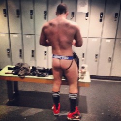 menandsports:  amateur ass in the lockers : sporty guys free