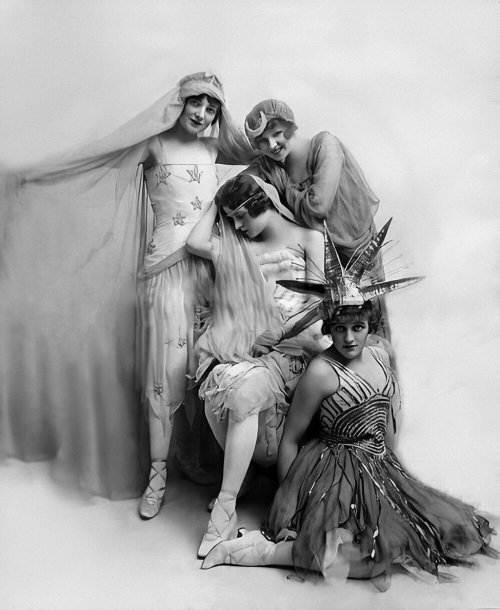 Olive Thomas, Kay Laurell, Margaret Morris & Marie Wallace