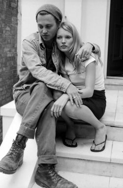 paintdeath:  Kate Moss & Johnny Depp