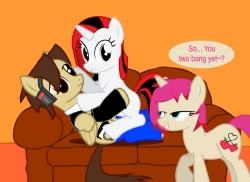 ask-star-singer:  A small pic featuring askskypethepony and Juicy