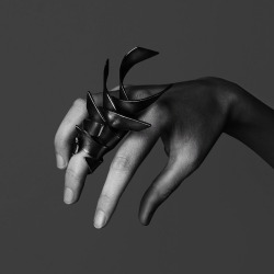 unseenpartsoflife:  Alina Alamorean 