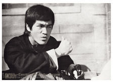 taichiswordspantsclothing:  Bruce Lee left us some precious memories!!