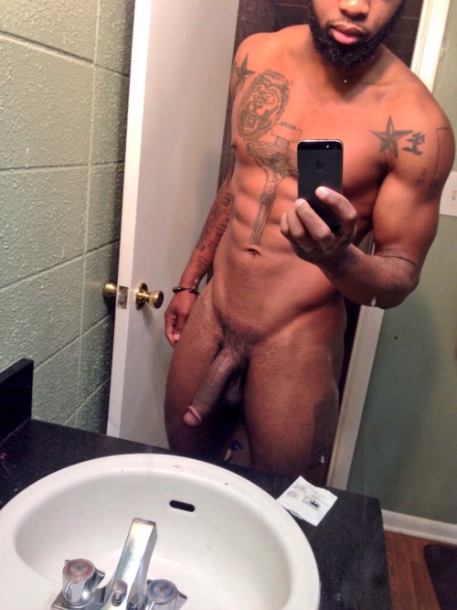 cosmicblackdick:  Boy got dick, body and ass though  Please follow!: http://nudeselfshots-blackmen.tumblr.com