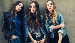 gin-givenchy-gastronomy:  Haim. From Jeanstories.com