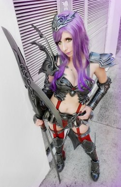 Source : http://sexykosplay.tumblr.com/