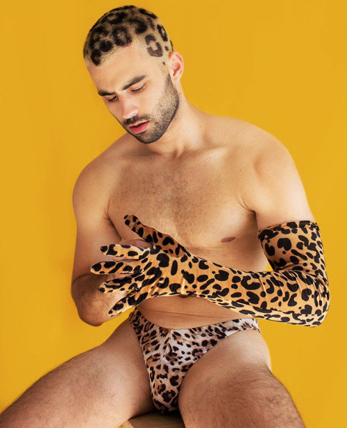 fuskida:  Ramiro Ponce | photography by Fernando Bruno
