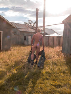 sfgreenboi: malesinphotos:  ph. Paul Freeman   