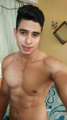 interactivo-tj:  emirdick:  De lo mejor  😍😍😍👌