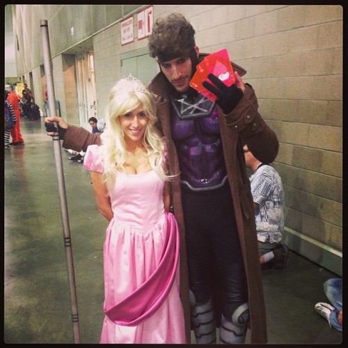 Such an excellent Gambit! #childhoodcrush #gambitcosplayisrare #comikaze  (at Comikaze 2013)