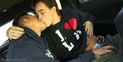 myeclecticwetdreams:  back seat sudden passion …