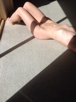bendywithboobies:  I’m (slightly) obsessed with the sun on