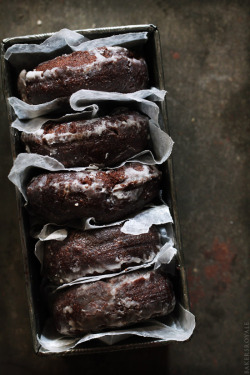 hoardingrecipes:    Chocolate Doughnuts