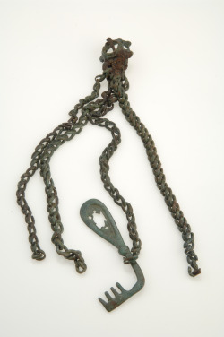 asatru-ingwaz:    Tool brooch with chain and key Bronze Grave