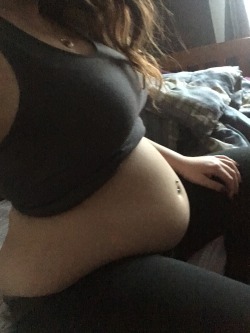 fionasbelly:  Getting so lazy, just as content to lie around