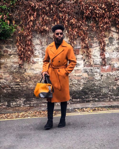 pmlegend19:  Autumn is upon us. 🍂 #mensfashion #blackmenwithstyle