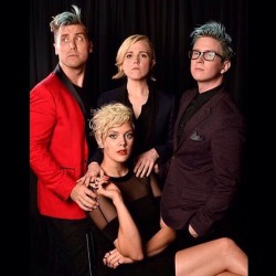 mydrunkkitchen:  Fierce Family Foto (ft. @iambettywho @lancebass