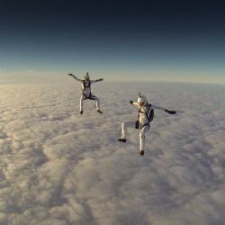 acidbeast:  shot by @olga_sukhanova #sky #skydive #skydiving