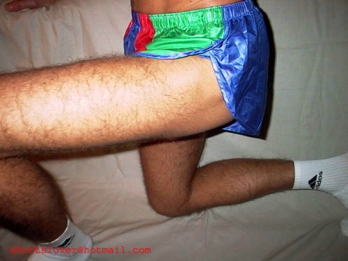 guysinshortshorts.tumblr.com/post/95873620650/