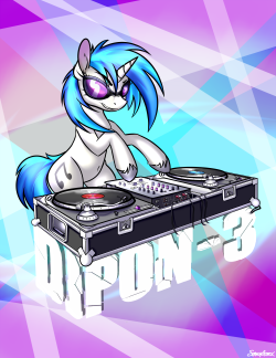 officialstrachattack:  DJ PON-3!  c: