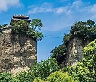 legendary-scholar:  Chain Bridge, Sichuan Province, China 🇨🇳