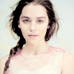 gameofthronefreak:  Emilia Clarke