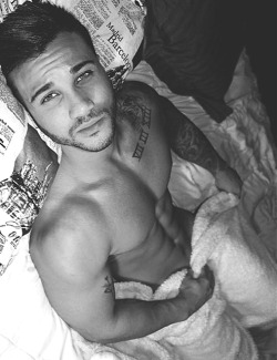 Hot, Beefy, Sexy, Muscular Men for YOU