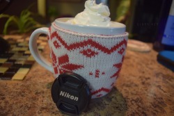 sl4ynikon:I love mug sweaters they are soo cute