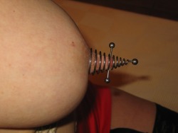 tasksforsubsandslaves:  For those with pierced nipples interested