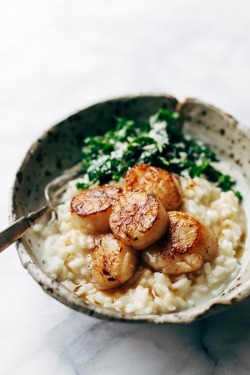 foodiebliss:  Brown Butter Scallops With Parmesan RisottoSource: