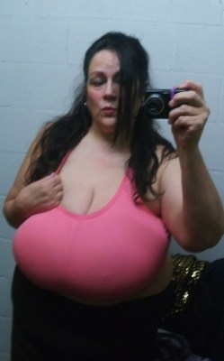 conan77fa:  rbop36:  gggman69:  46ll:   canâ€™t wear thisin public   my new favorite color,titty pink  You are so gorgeous!  I Love these Big Boobs !!Who is she ?   Nice