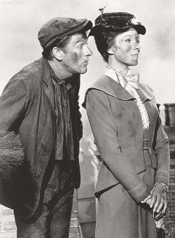 lejazzhot:  Dick Van Dyke and Julie Andrews in Mary Poppins,