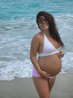 Sexy Pregnant Ladies