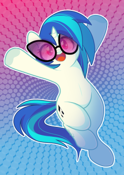 nemovonsilver:Never drew Vinyl Scratch before so here you go!