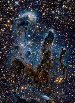 ohstarstuff:  This is the iconic “Pillars of Creation” as