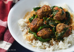 yummyinmytumbly: THAI RED CURRY MEATBALLS WITH COCONUT CURRY