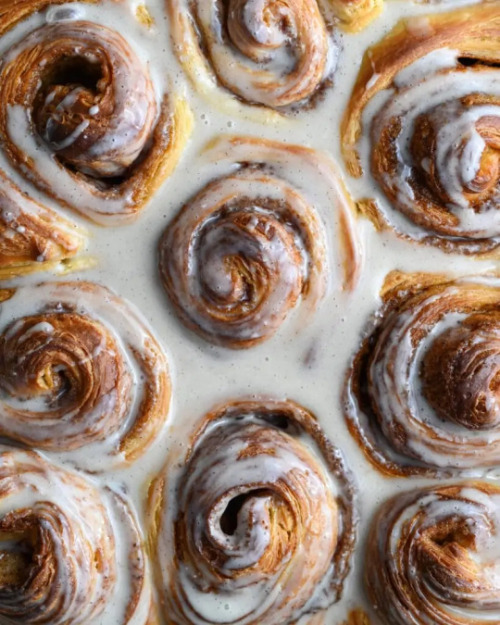 sweetoothgirl:  Croissant Cinnamon Rolls