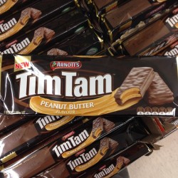 Why do you do this to me?! #onadiet #yum #peanutbutter #timtams