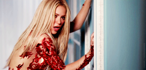crushalltheraspberries:  Shakira Can't Remember to Forget You.   nearly nude … 