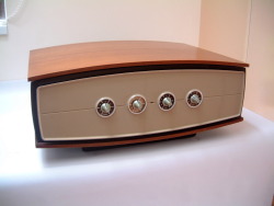 midcenturymodernfreak:  c. 1962-63 Columbia Stereo 360 “Model