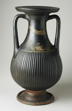 antiquitystuff:  A pelike is a Greek pottery type that is similar