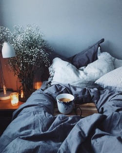 like-fairy-tales:  By: Janne | earlymorningheart