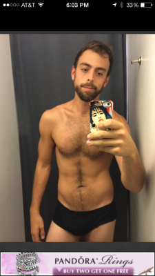 hotfamous-men:  Matt Stopera