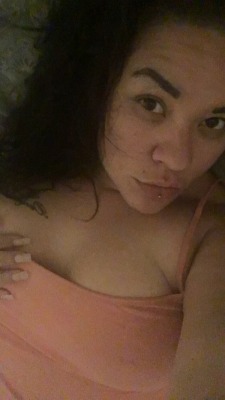 Xblackwidowx is the latest new girl in the hottest photo contest