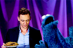 loveleedunk:  Tom Hiddleston helps Cookie Monster learn about