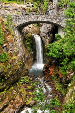 sublim-ature:  Christine Falls, WashingtonGerald Neufeld 