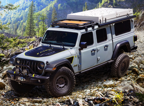 carsthatnevermadeitetc:  Jeep Gladiator Farout Concept, 2020.